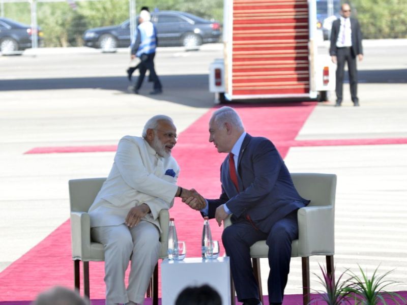 PM Netanyahu and PM Modi at the Ben-Gurion International Airport